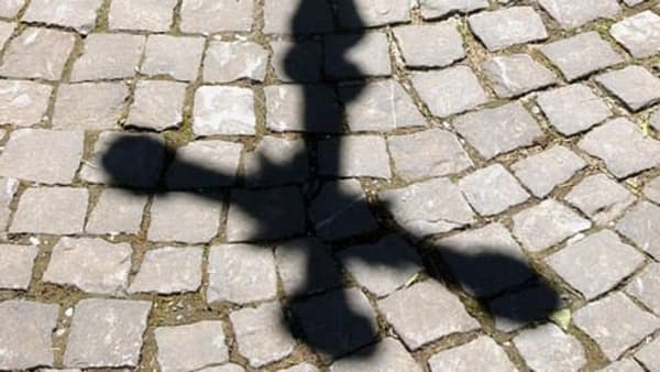 copertina Modem - Obbligo di denuncia nella Legge sulla Chiesa cattolica