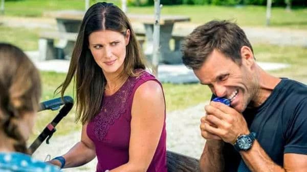 Una tata sotto copertura copertina del programma Una tata sotto copertura