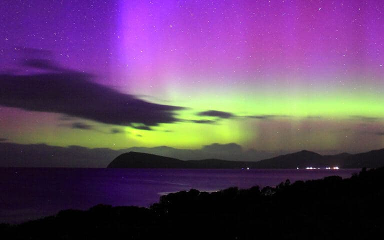 copertina Magic moments - The spell of nature