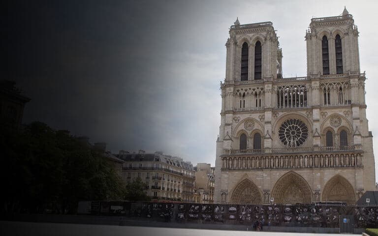 copertina Notre-Dame: What lies beneath