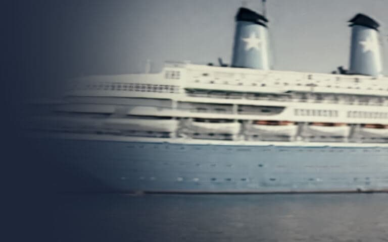 copertina Allarme a bordo - Dall'Achille Lauro a Sigonella: storia e misteri