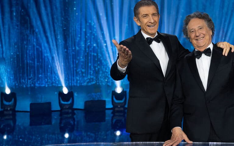 copertina Striscia la notizia